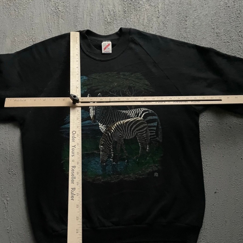 Vintage Zebra Animal Graphic Sweatshirt Men XL Black 90s Jerzees - Picture 5 of 8